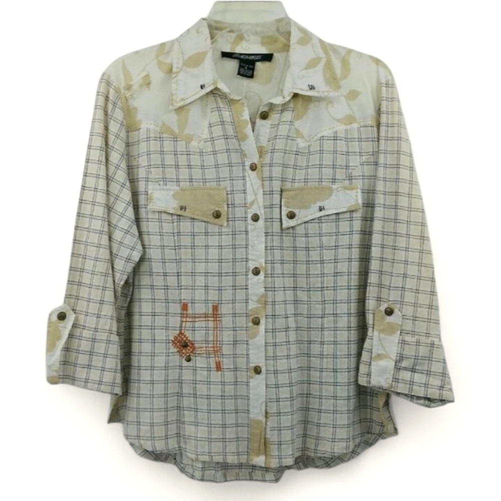 Mesmerize Button Up Shirt Women L Check Western Embroidered Studs 3/4 Sleeve NWT
